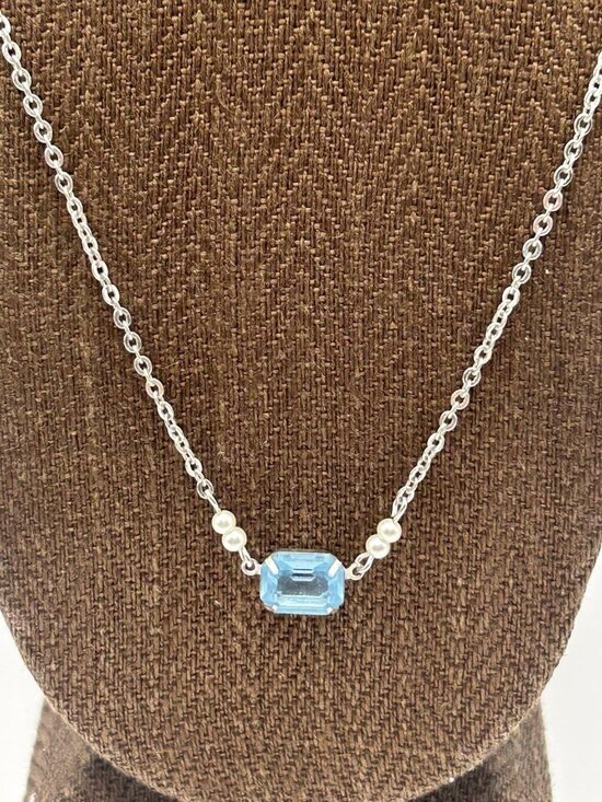 Avon Jewelry - Avon Delicate Vintage Blue Necklace On Silver Tone Chain Faux Pearls Emerald Cut
